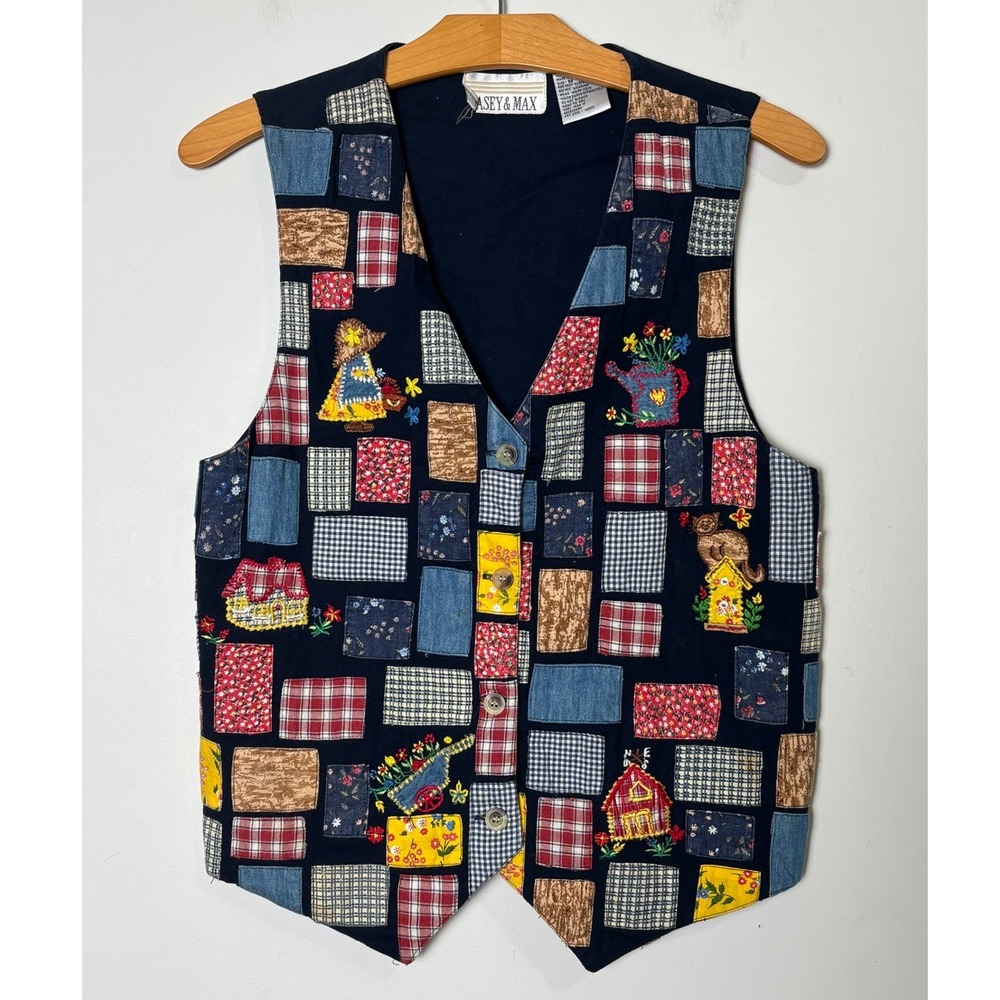 Casey & Max Vintage Patchwork Vest Medium Embroidered Cotton Cottage Cat Folksy